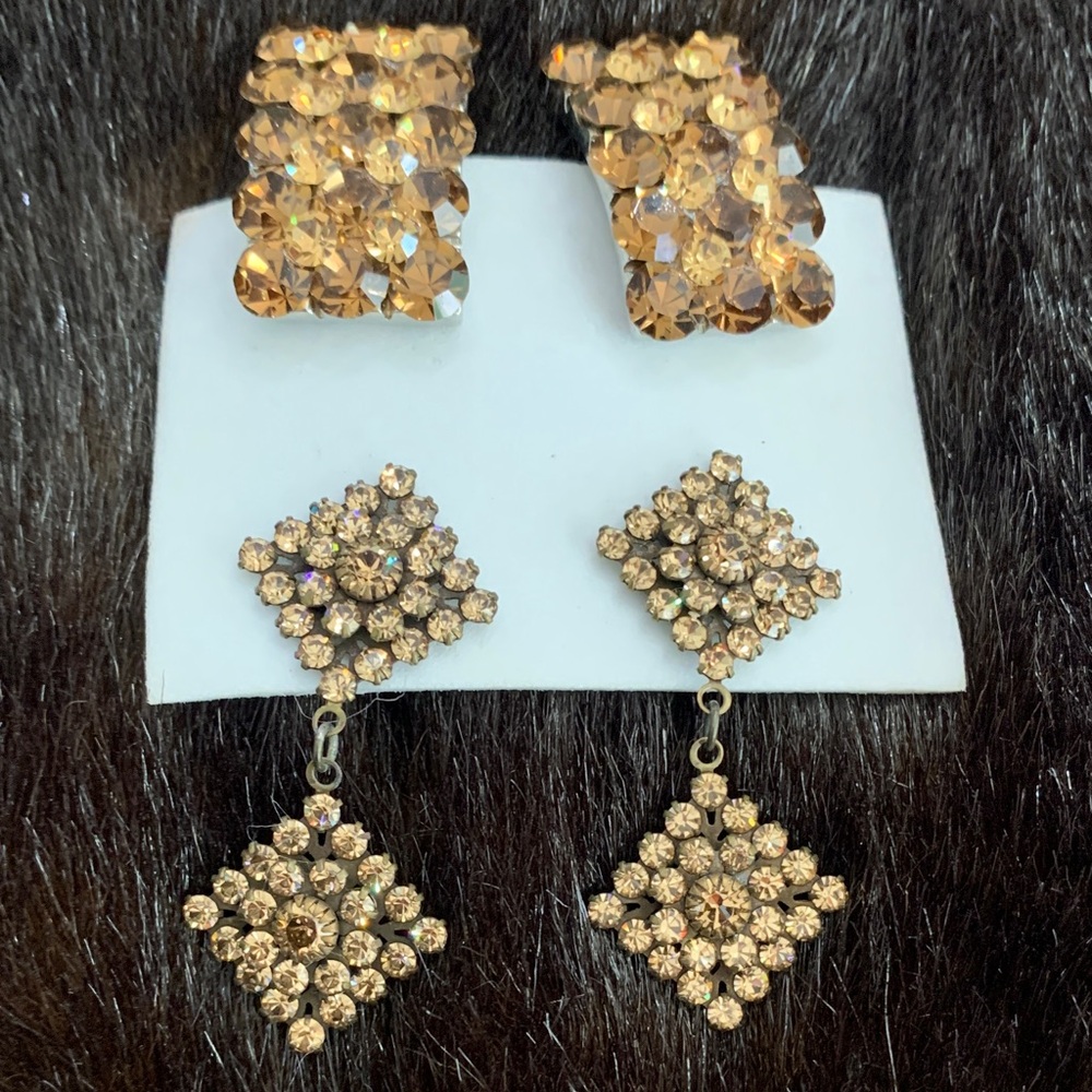 2 pairs Gold Crystal Earrings Set 1 clip on, 1 post set.